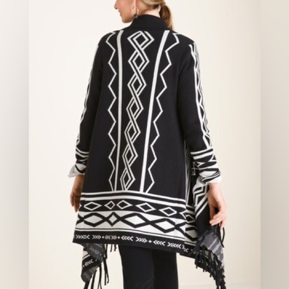 Chico’s women’s Black and White Printed tassel Cardigan size 1 medium - Picture 3 of 7